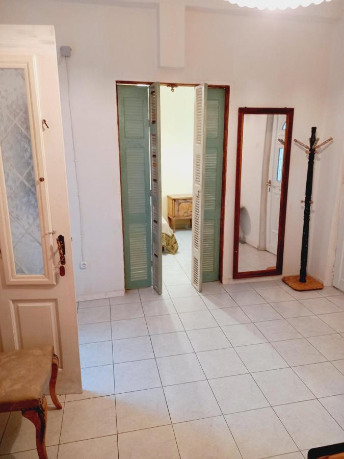 Appartement Στην Αυλή Της Ράχης à Kalamata Extérieur photo